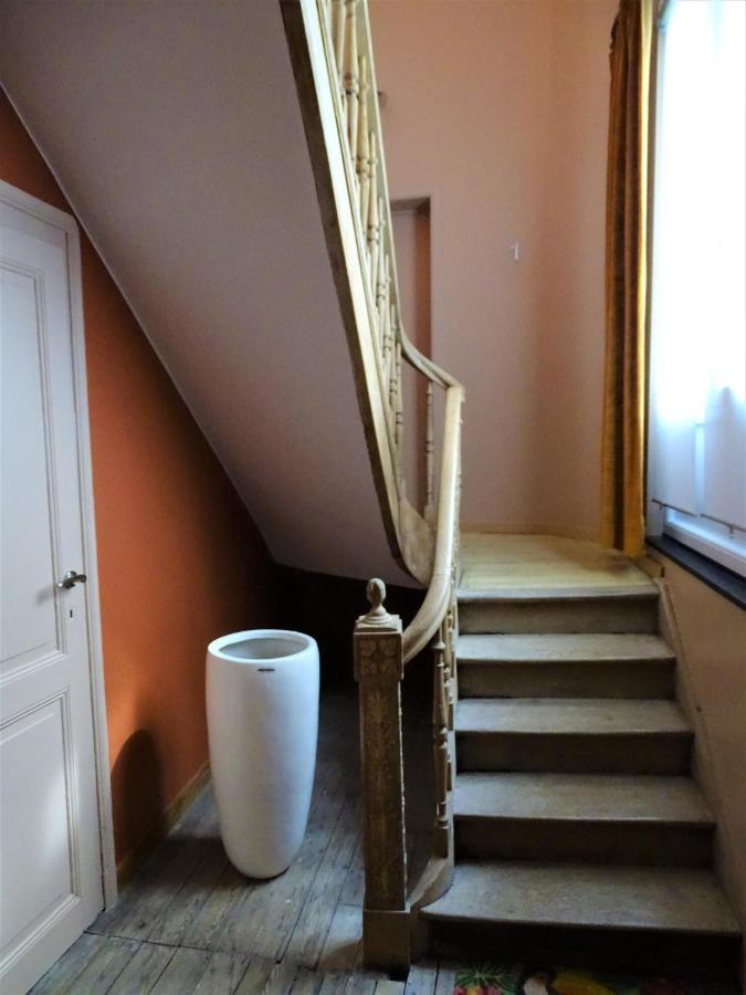 Ferienwohnung Studio Du Cygne Lüttich Exterior foto